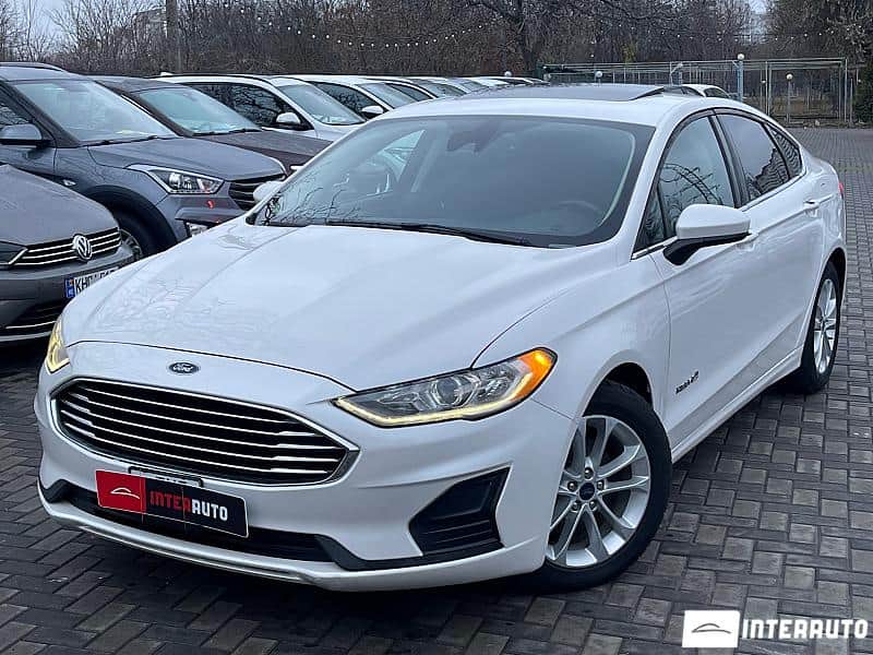 Ford Fusion 2