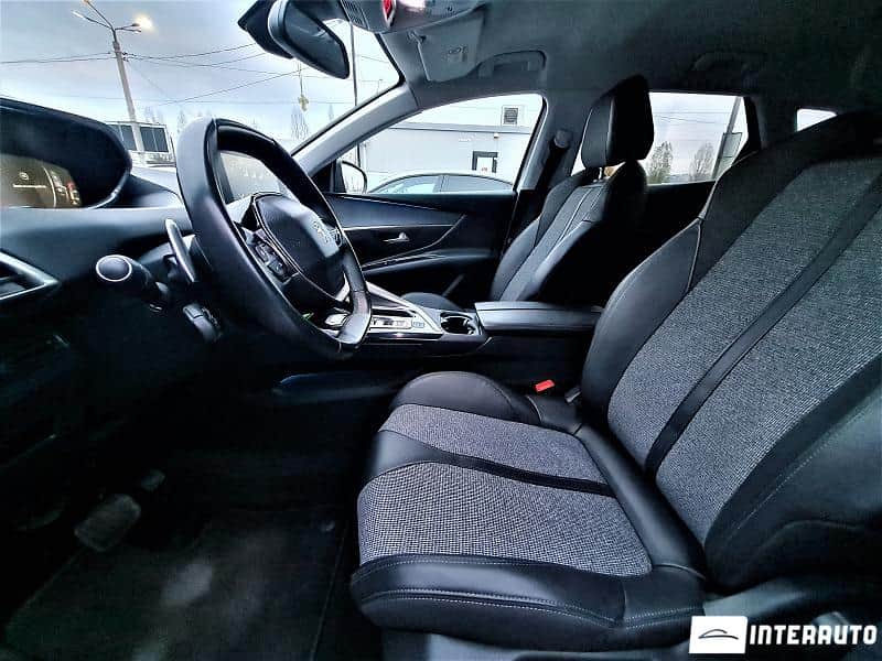 Peugeot 3008 5