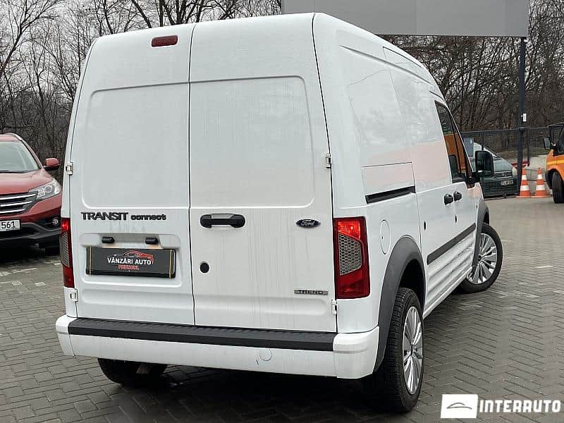 Ford Transit Connect 3