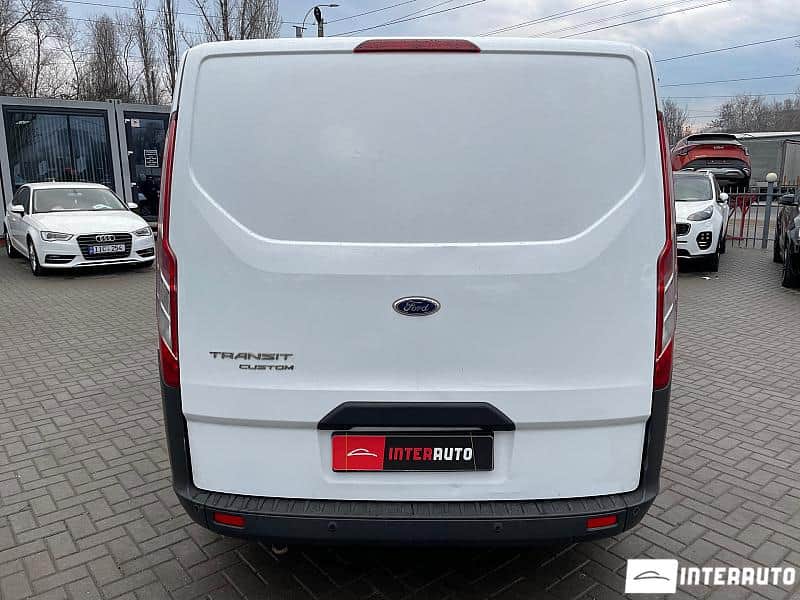 Ford Transit 5