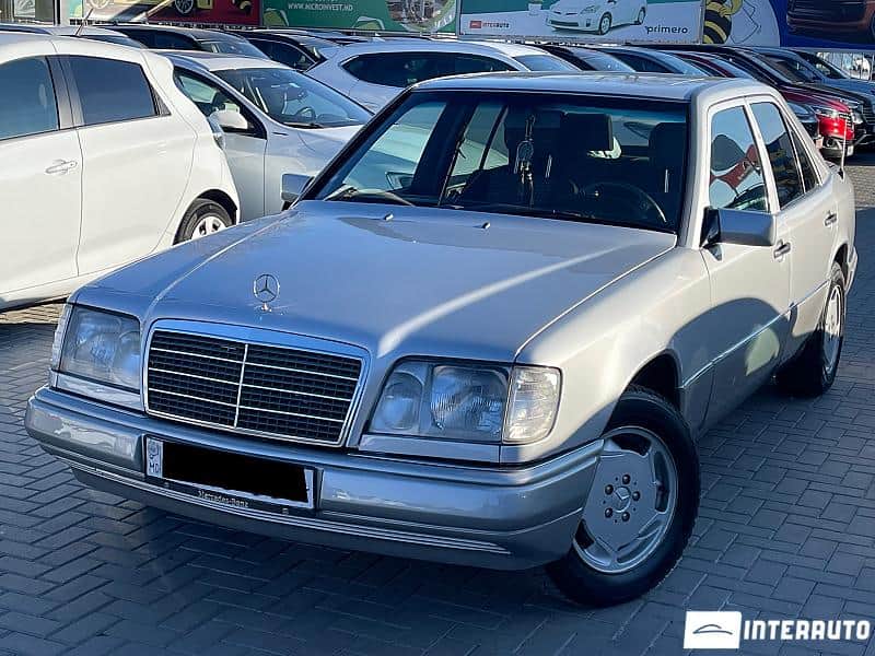 1995 Mercedes E 250 — Foto 1