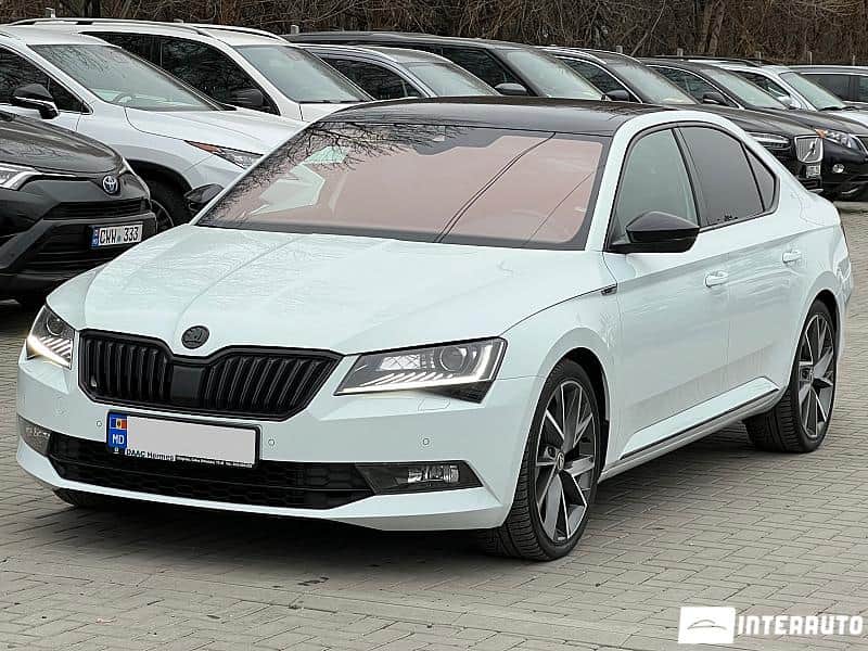 2017 Skoda Superb — Foto 1