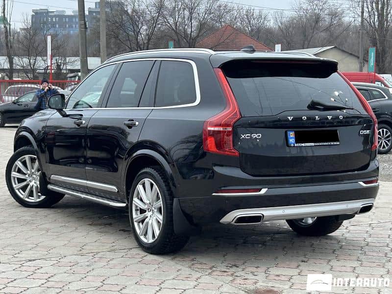Volvo XC 90 2