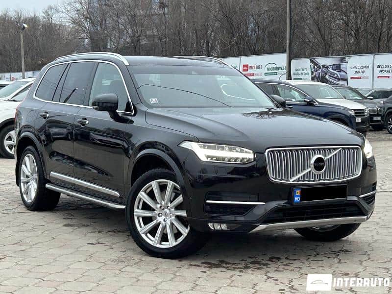 Volvo XC 90 4