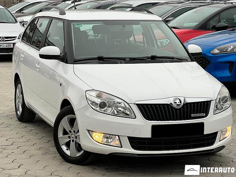 2013 Skoda Fabia — Foto 1