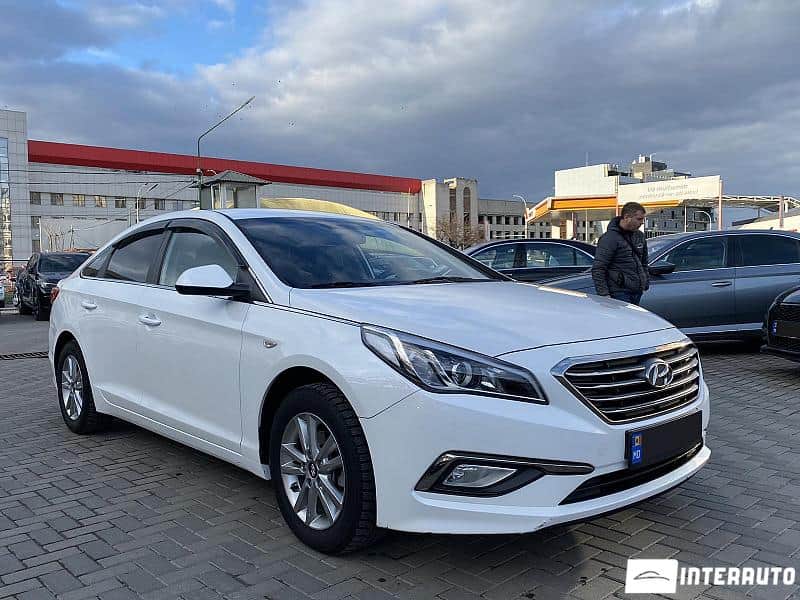 Hyundai Sonata 2