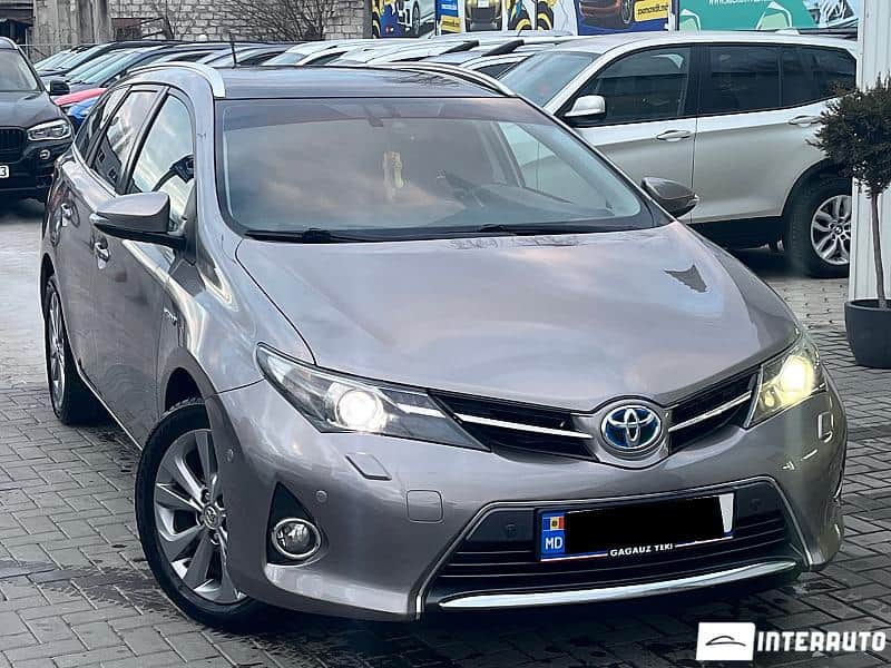Toyota Auris 2