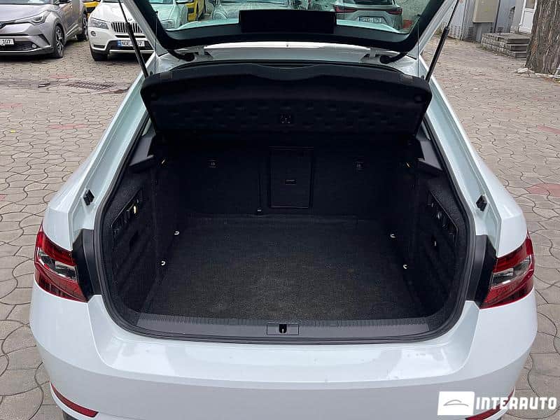 Skoda Superb 5