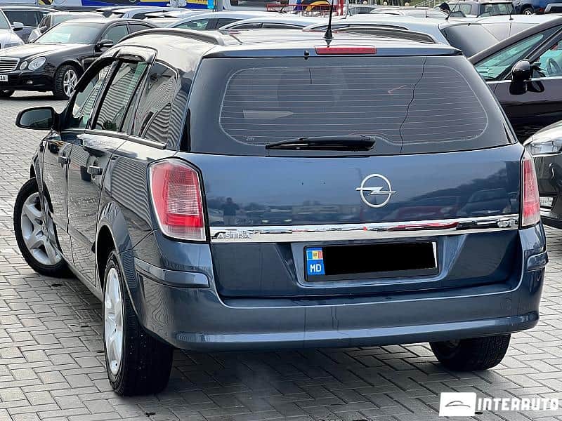 Opel Astra 4