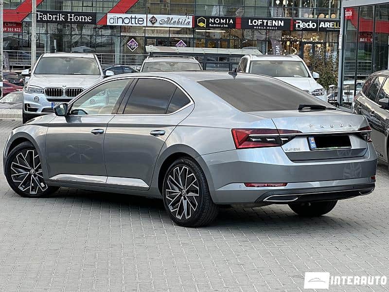Skoda Superb 2