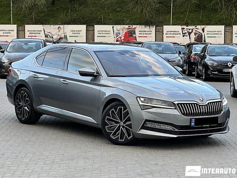 2019 Skoda Superb — Foto 1
