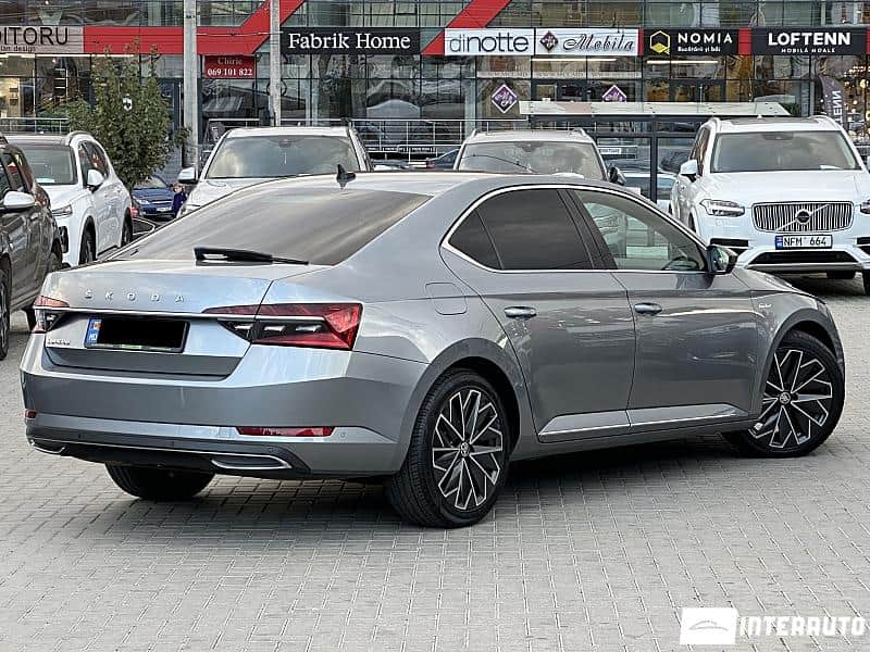 Skoda Superb 4