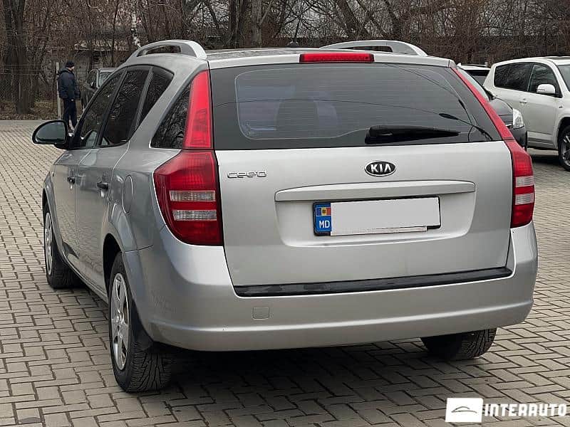 Kia Ceed 4