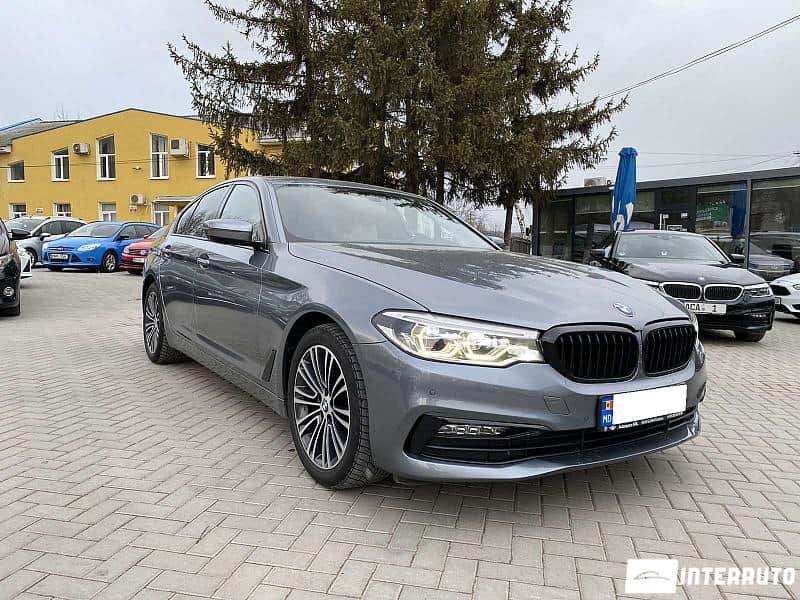 2017 BMW 520 — Foto 1