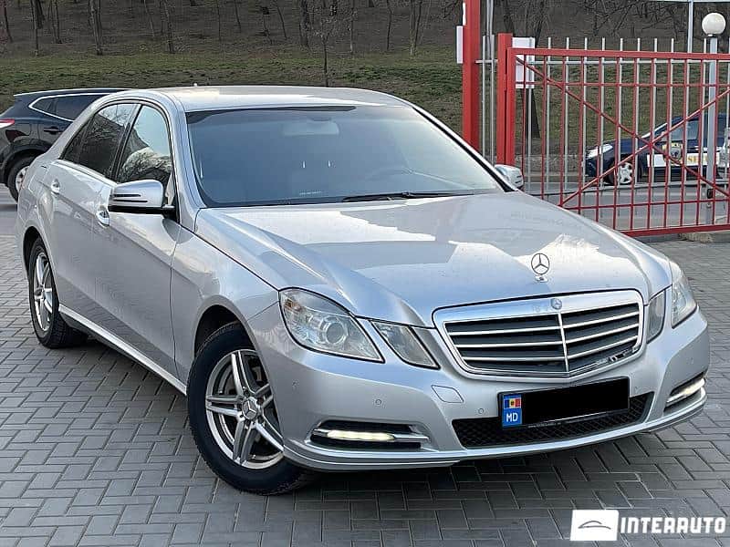 2012 Mercedes E 200 — Foto 1