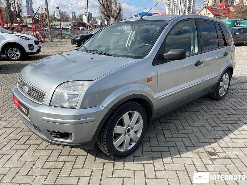 2003 Ford Fusion — Foto 1