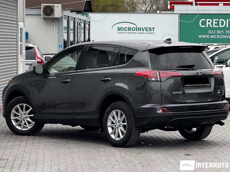 Toyota Rav-4 3