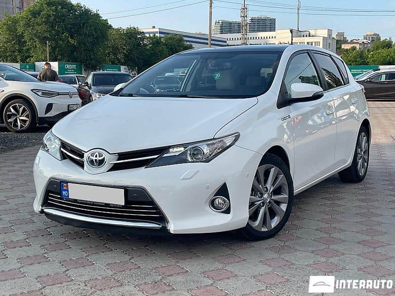 2014 Toyota Auris — Foto 1