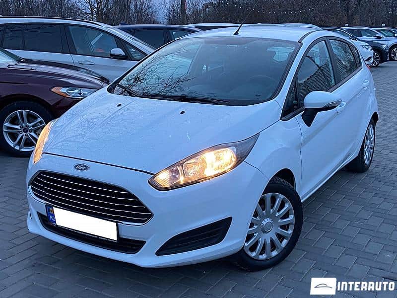 2014 Ford Fiesta — Foto 1