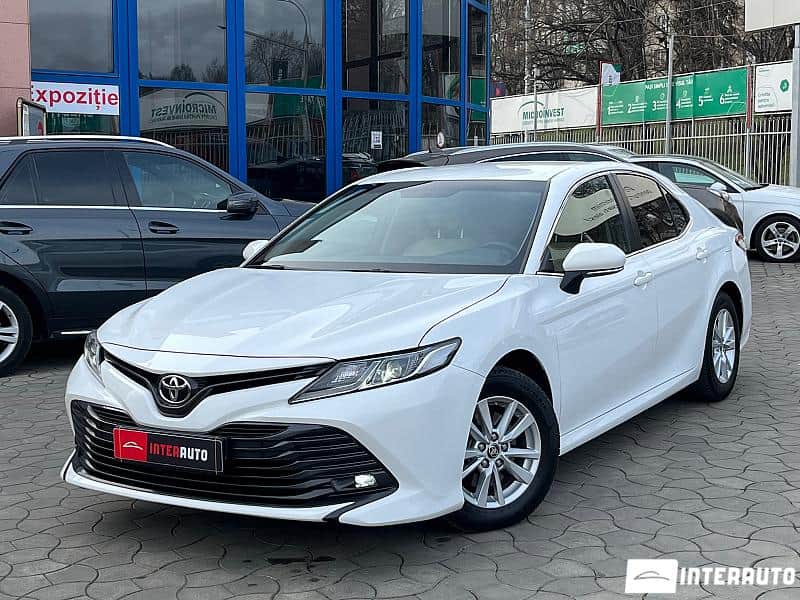 2020 Toyota Camry — Foto 1