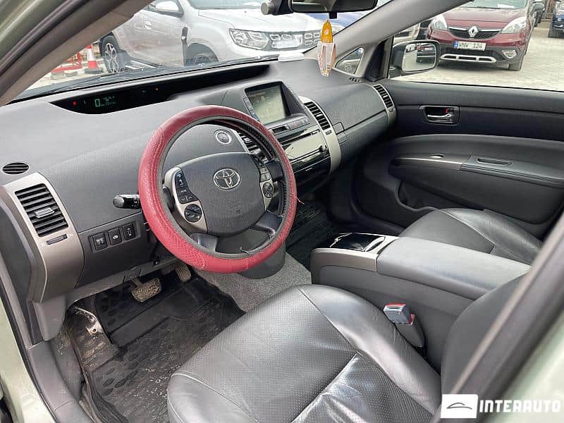 Toyota Prius 5