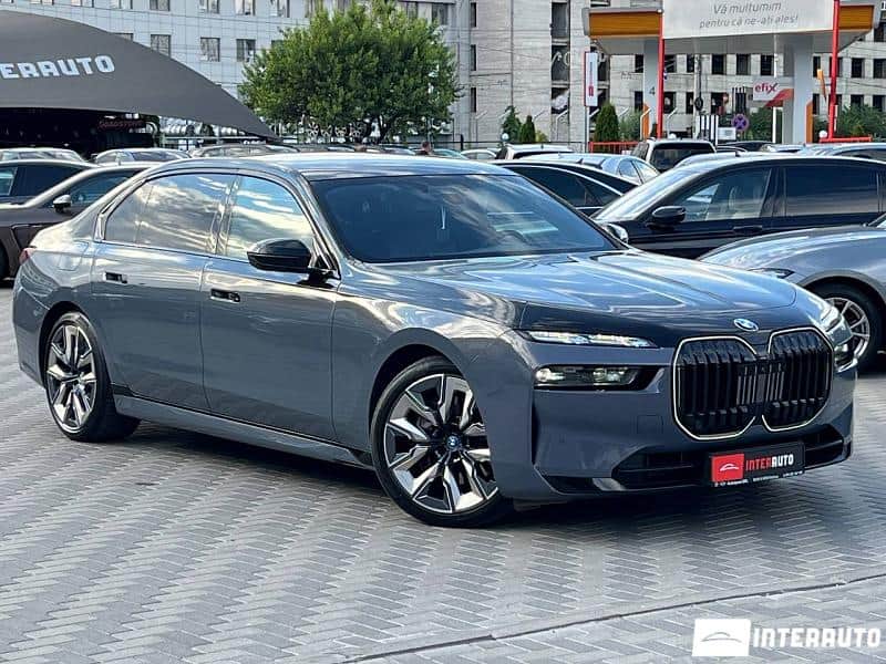 BMW 740 2022