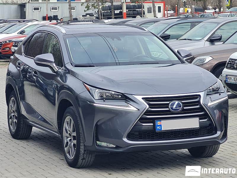 Lexus NX 300H 3