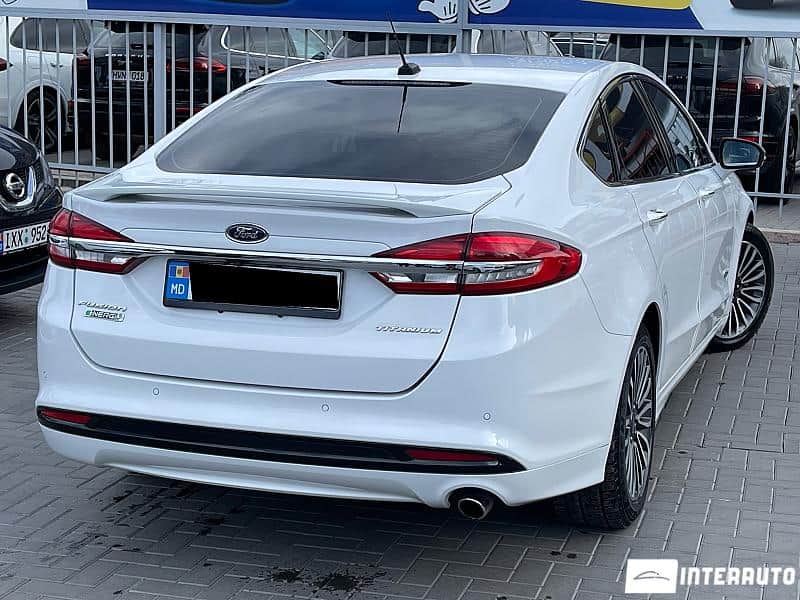 Ford Fusion 2