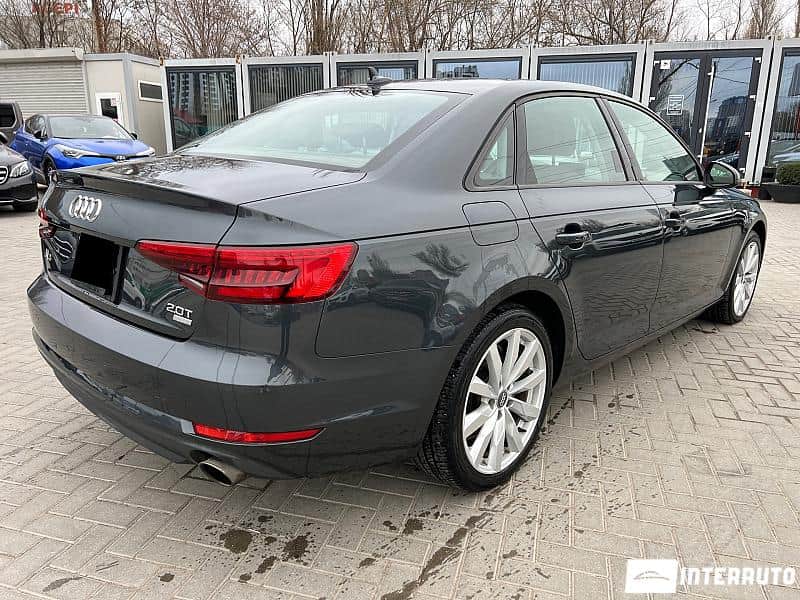 Audi A4 3