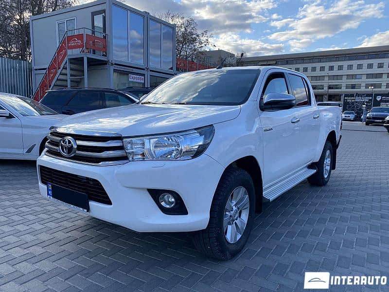 2018 Toyota Hilux — Foto 1