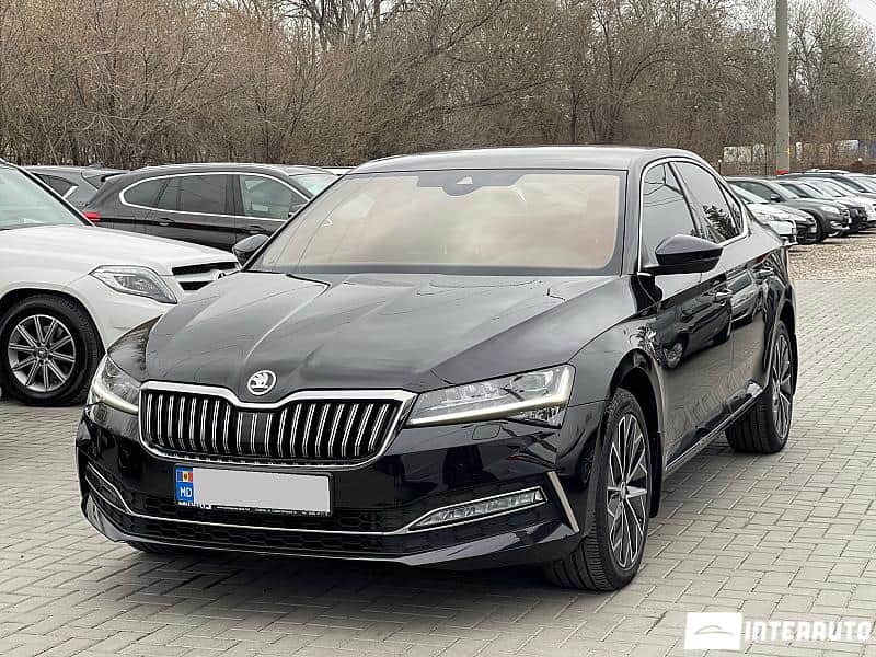 2019 Skoda Superb — Foto 1