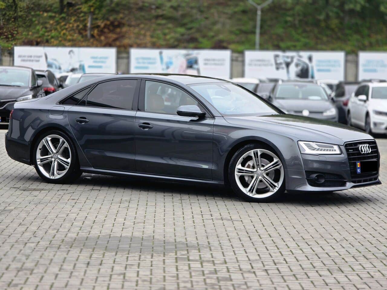 2016 Audi A8 — Foto 1