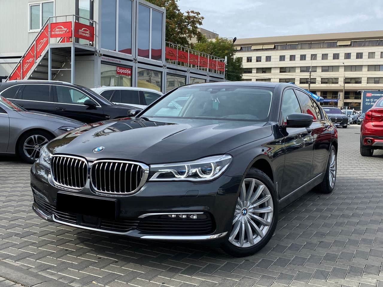 BMW 740 2018