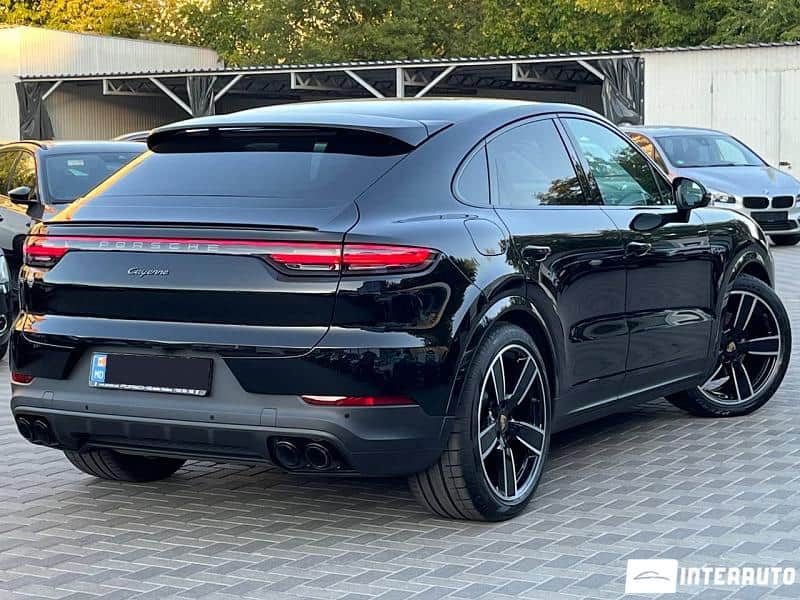Porsche Cayenne E-Hybrid Coupe 2