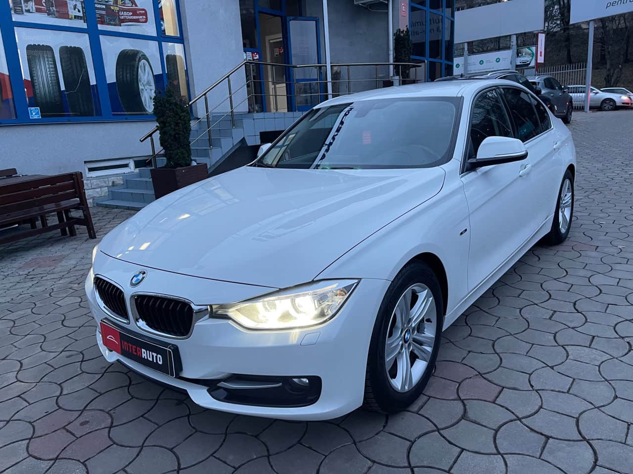 BMW 320 2013