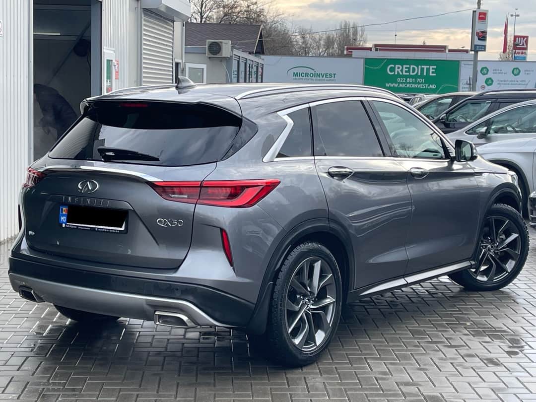 Infiniti QX50 4
