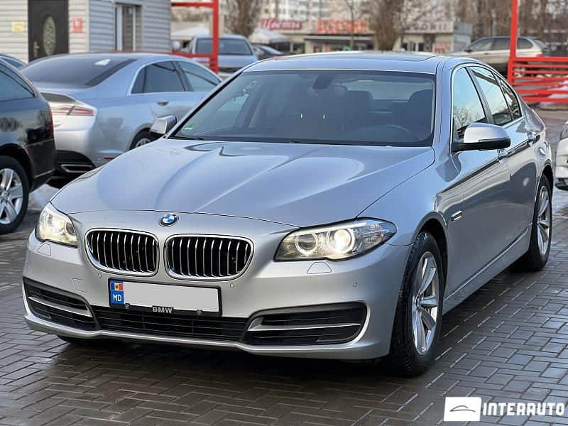 2015 BMW 520