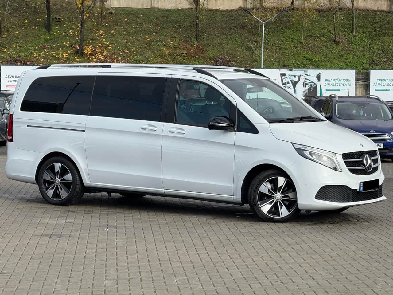 Mercedes V 220 2021