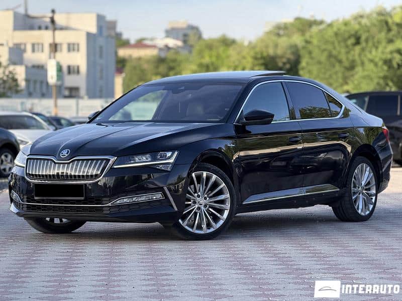 Skoda Superb 2021