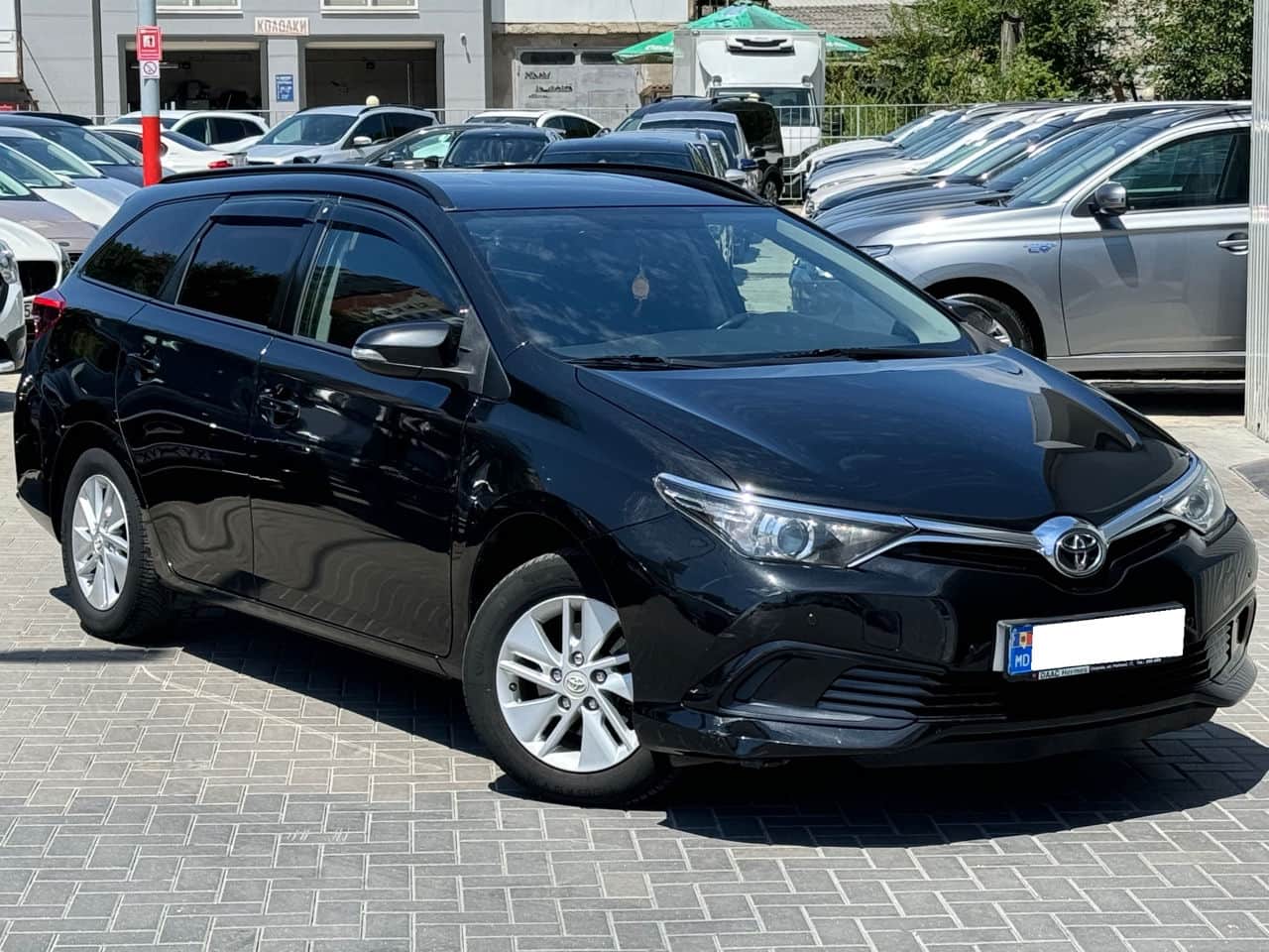 2015 Toyota Auris