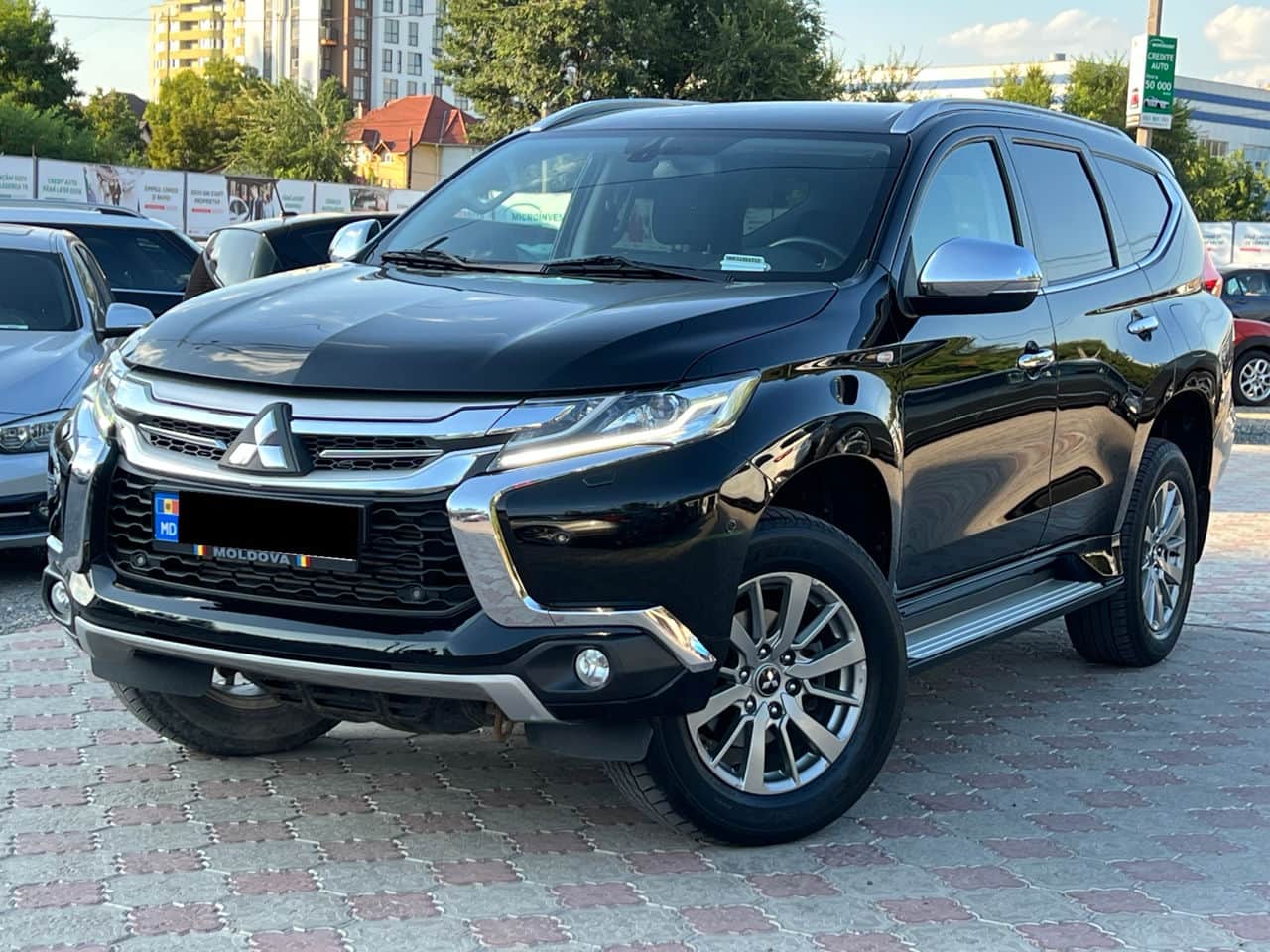 2016 Mitsubishi Pajero Sport