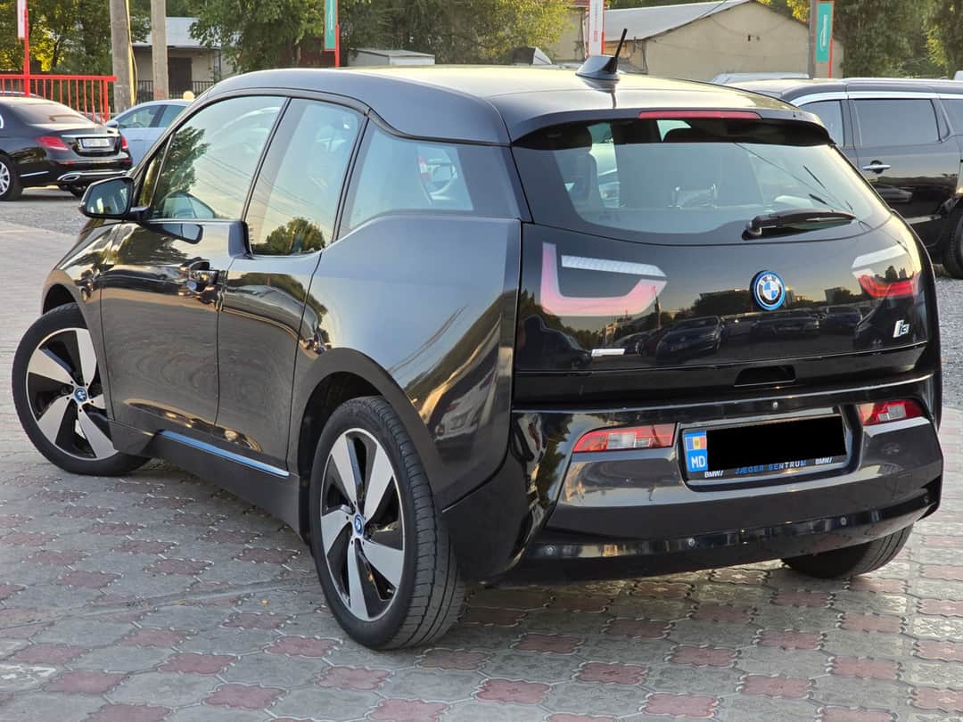 BMW i3 2