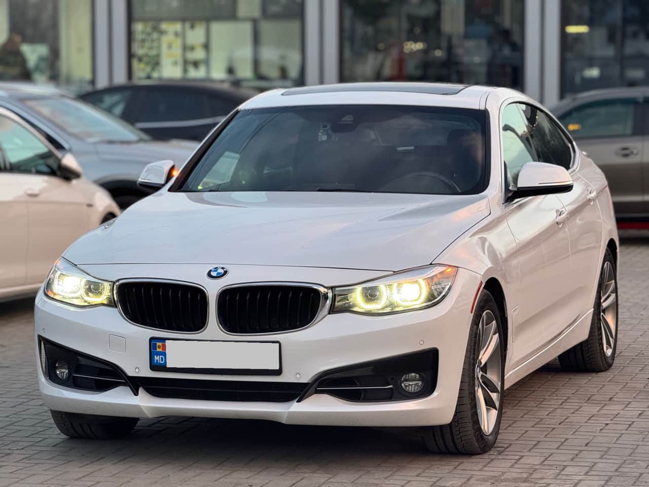 BMW 330 GT 2017
