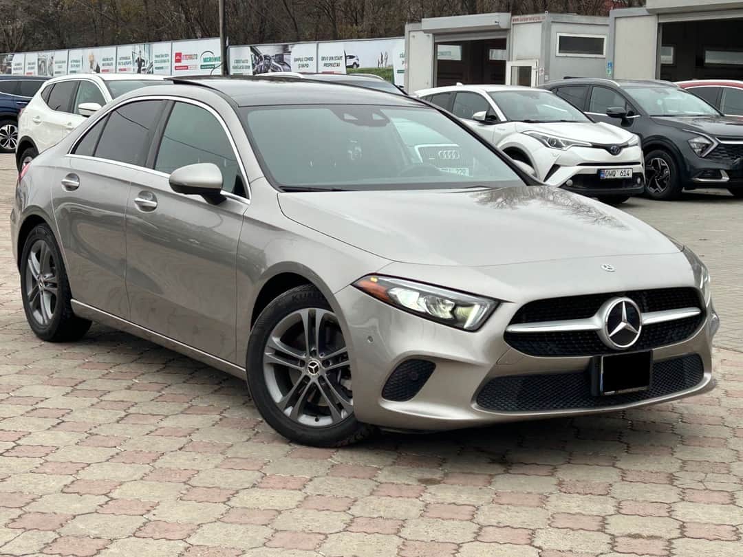 Mercedes A 220 4