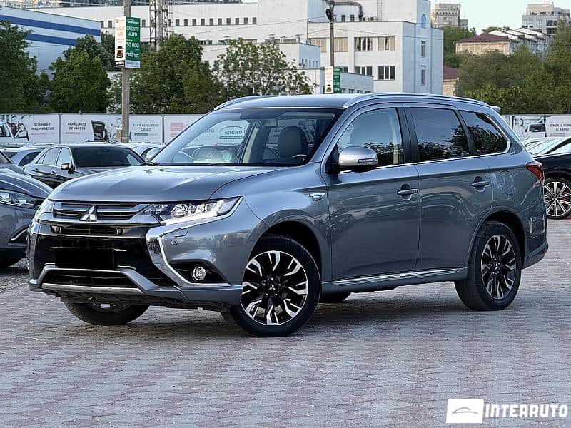 Mitsubishi Outlander 2015