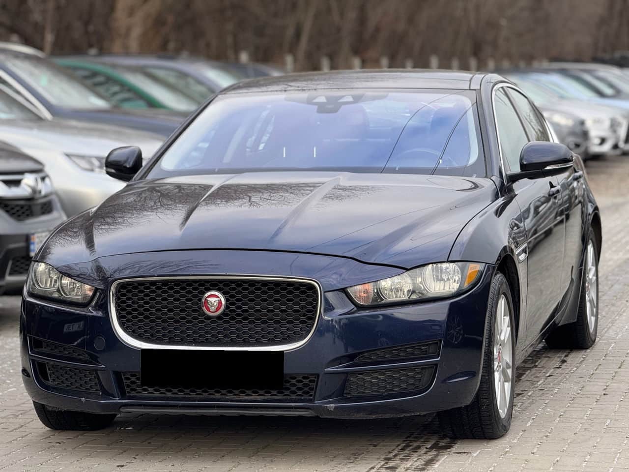 Jaguar XE 2016