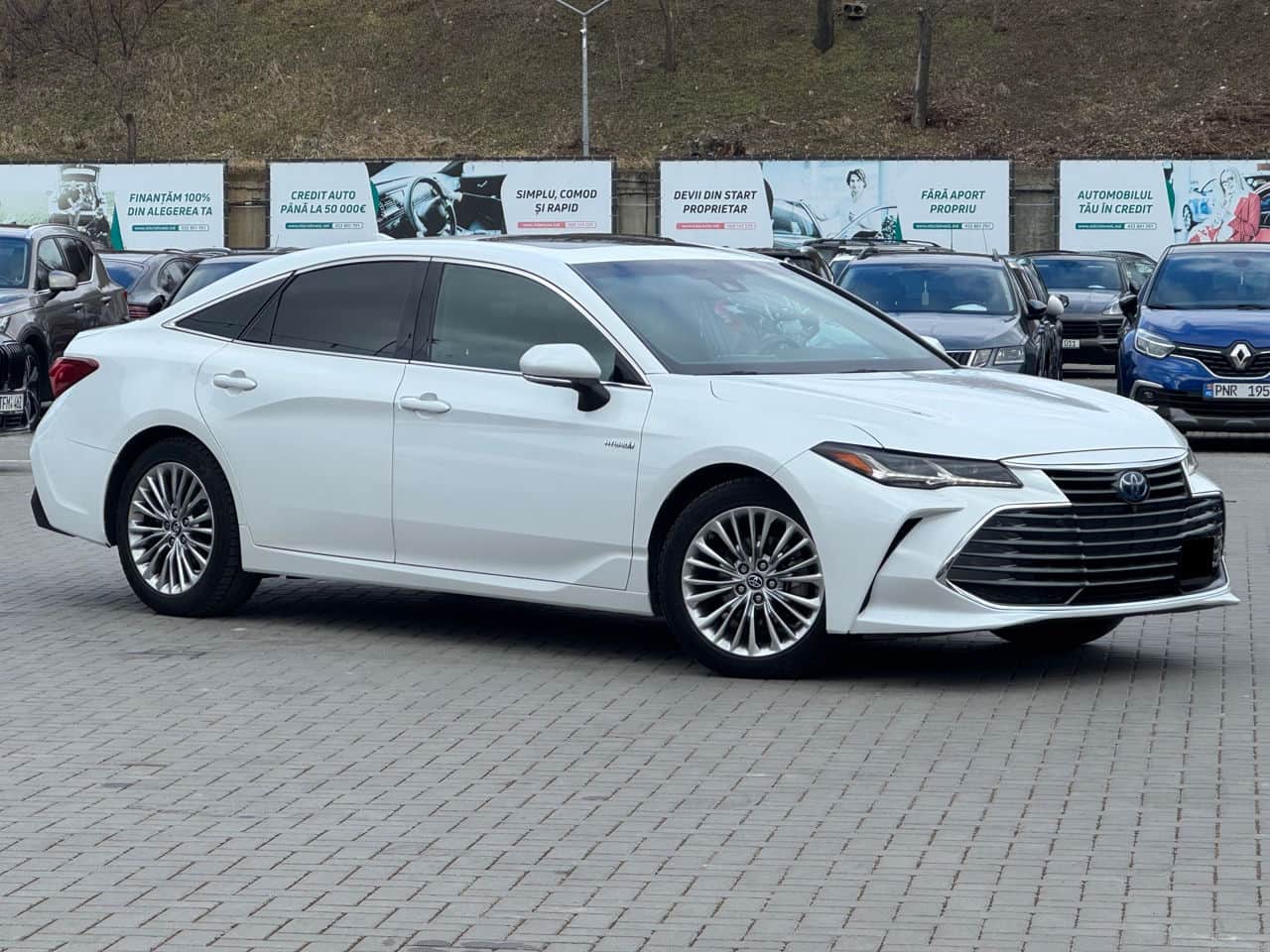 Toyota Avalon 2019