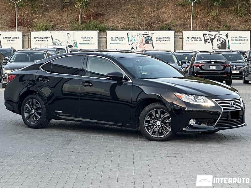 Lexus ES 300h 2015