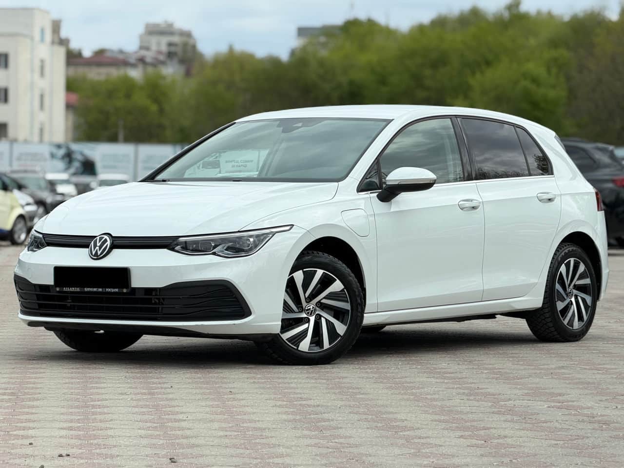 Volkswagen Golf eHybrid 2021