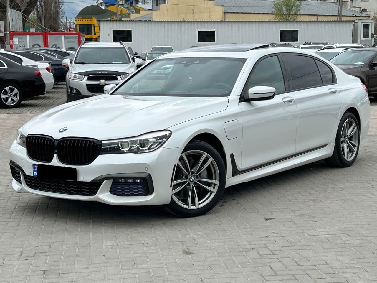 BMW 740e 2016